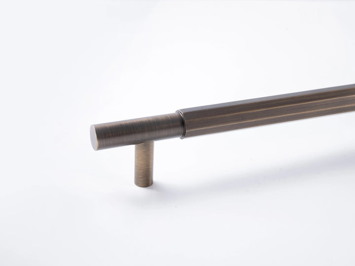 Rumi Architectural Hardware Australia | Dali Door Pull - Light Bronze