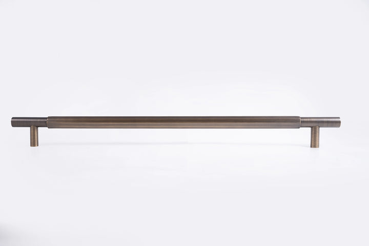 Rumi Architectural Hardware Australia | Dali Door Pull - Light Bronze
