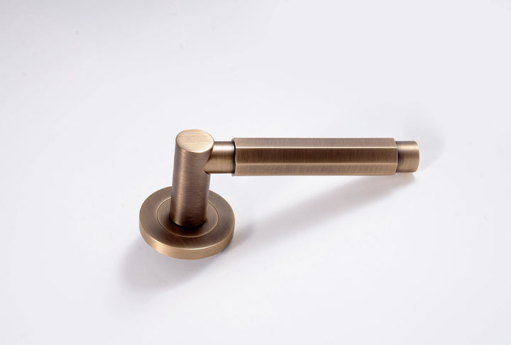 Dali Lever Handle - Light Bronze