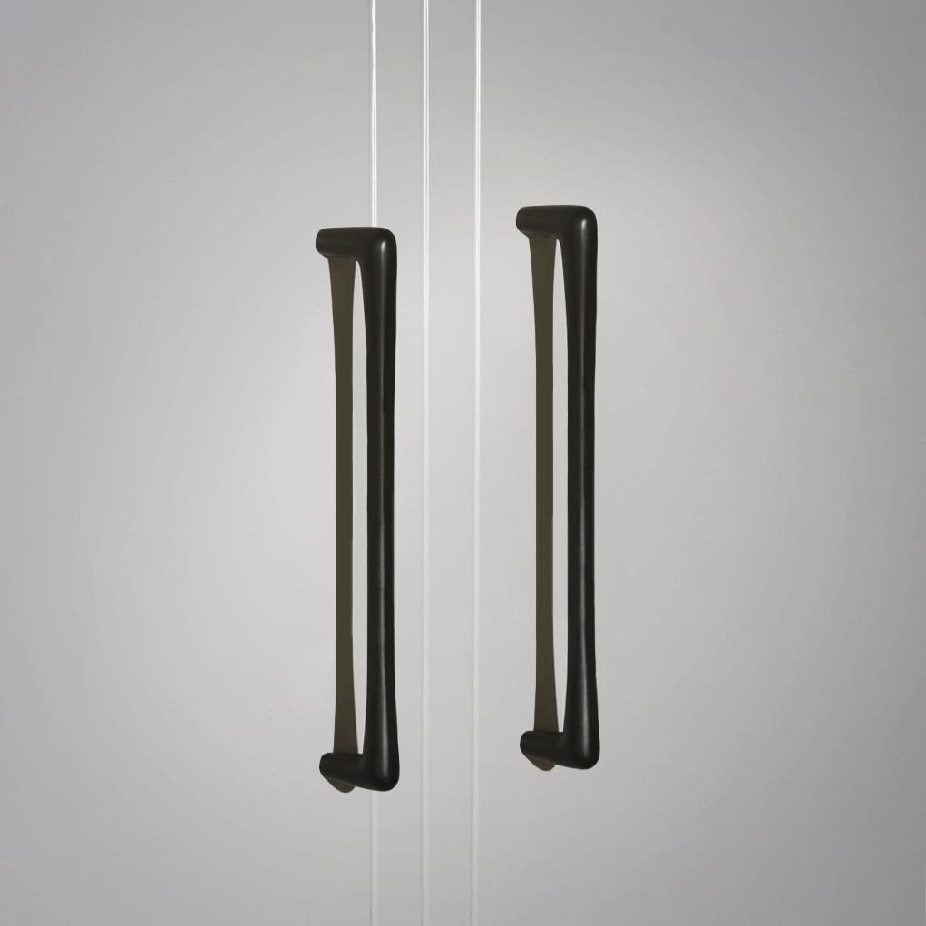 Rumi Architectural Hardware Australia | Emery Door Pull - Matte Black