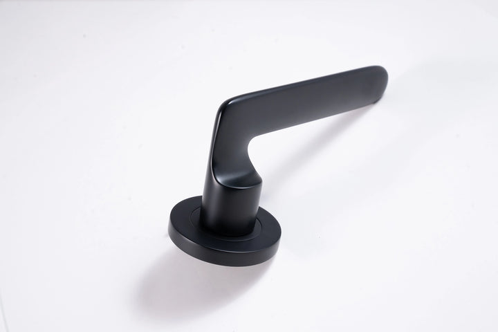 Emery Lever Handle - Matte Black