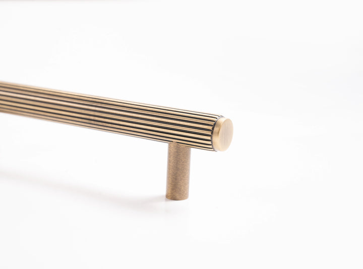 Rumi Architectural Hardware Australia | Kasuma Cabinet Handle Pull - Brushed Brass