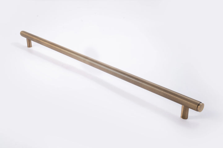Rumi Architectural Hardware Australia | Kasuma Door Pull - Brushed Brass