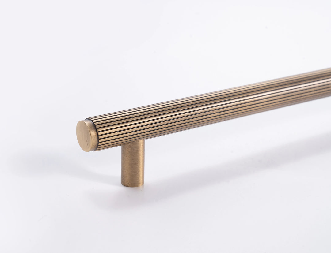 Rumi Architectural Hardware Australia | Kasuma Door Pull - Brushed Brass