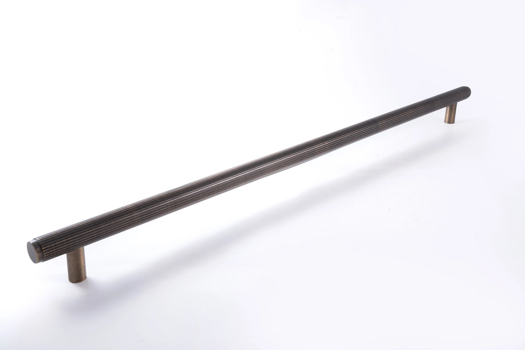 Rumi Architectural Hardware Australia | Kasuma Door Pull - Light Bronze