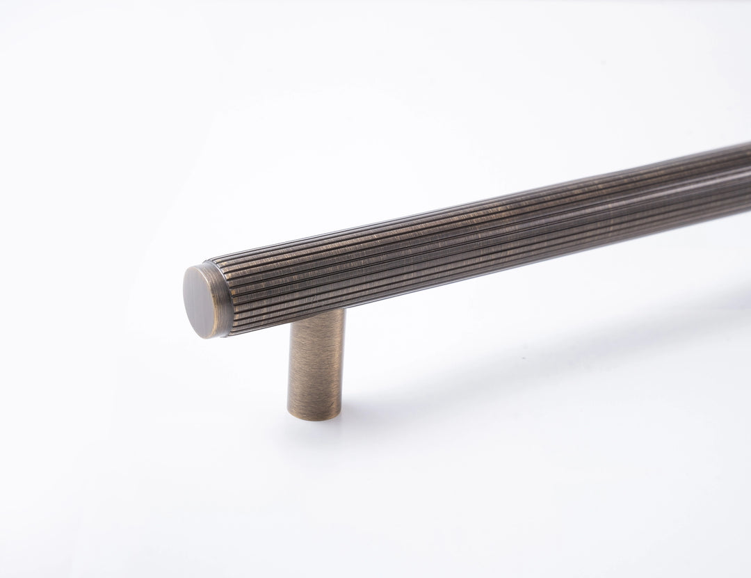 Rumi Architectural Hardware Australia | Kasuma Door Pull - Light Bronze