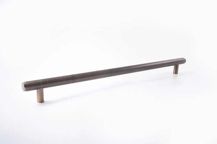 Rumi Architectural Hardware Australia | Kasuma Door Pull - Light Bronze