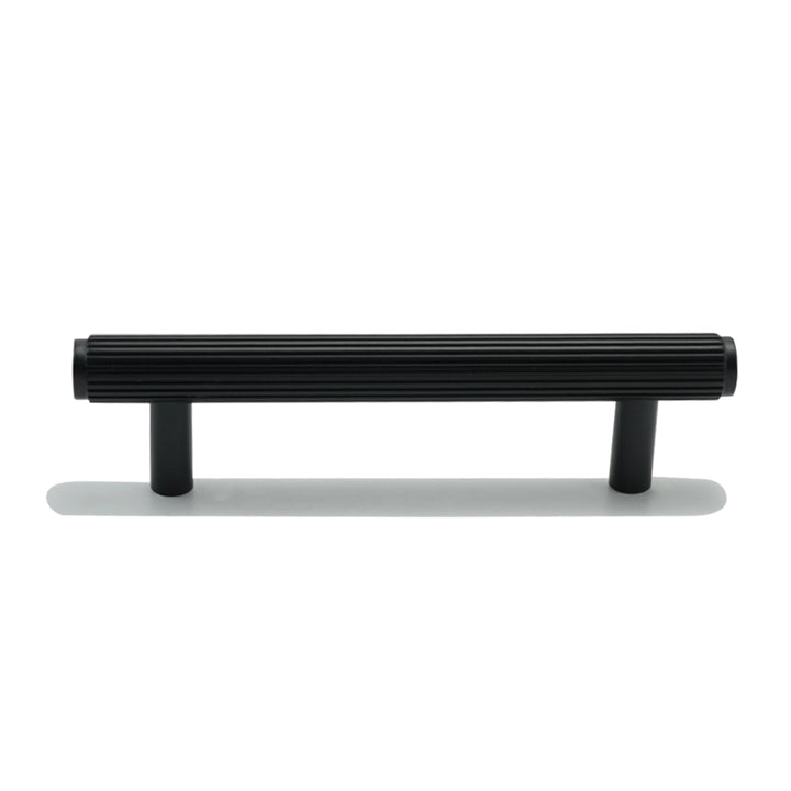 Rumi Architectural Hardware Australia | Kasuma Door Pull - Matte Black