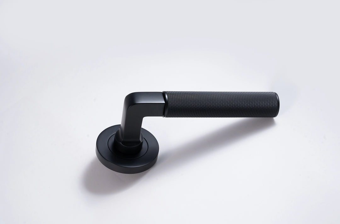 Max Lever Handle - Matte Black