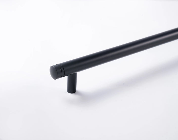 Rumi Architectural Hardware Australia | Rumi Door Pull - Matte Black
