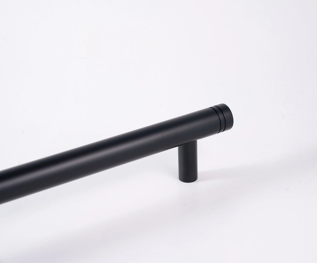 Rumi Architectural Hardware Australia | Rumi Door Pull - Matte Black