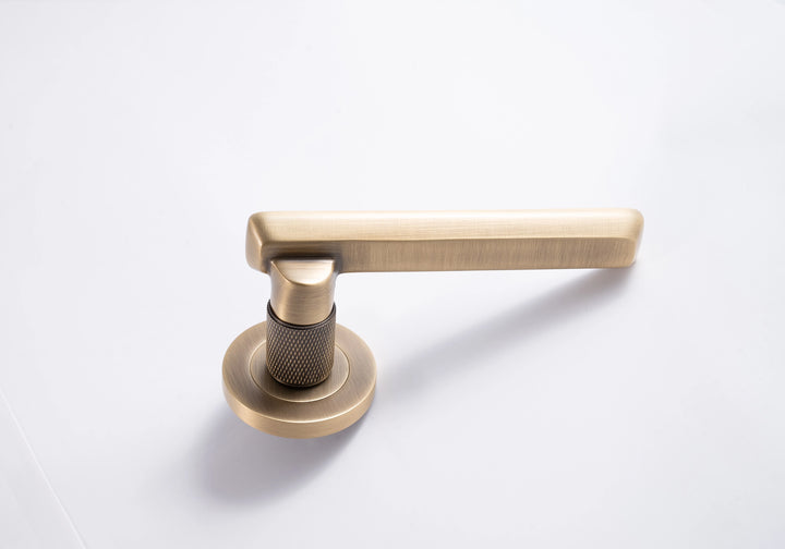 Winslow Lever Handle - Brushed Brass