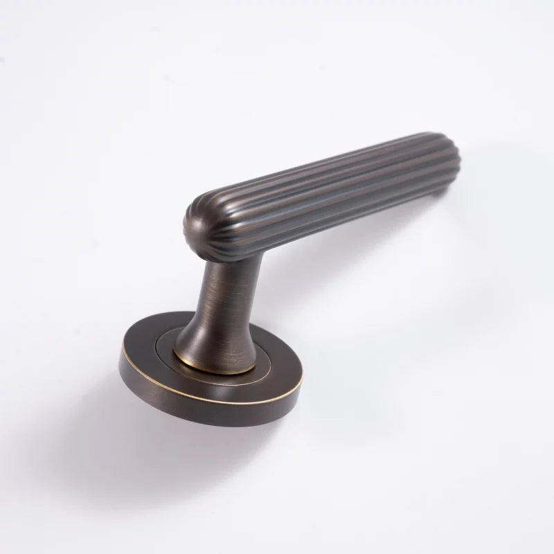 Zaha Lever Handle - Antique Bronze